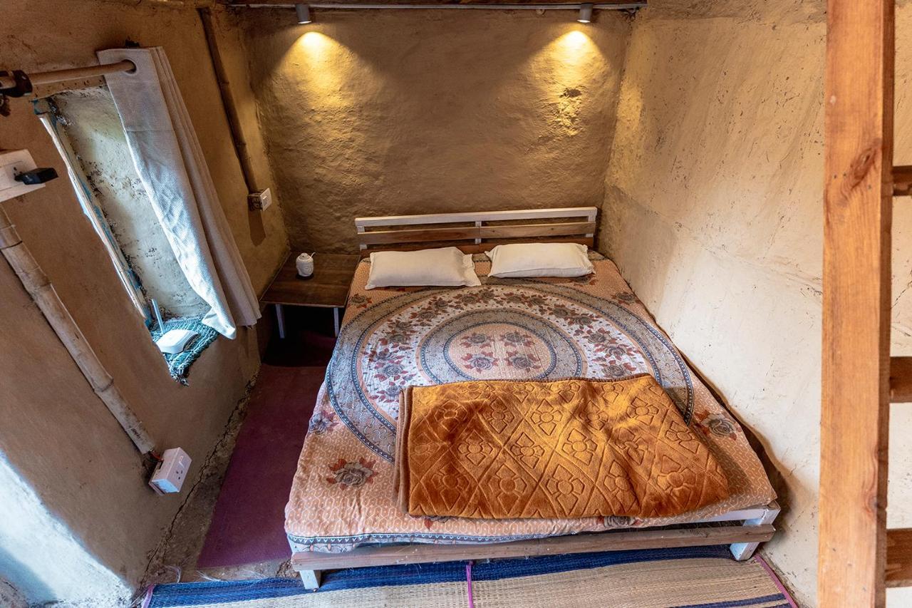 Vista Hostel Jeolikote, Nainital Patwa Dunga Zewnętrze zdjęcie