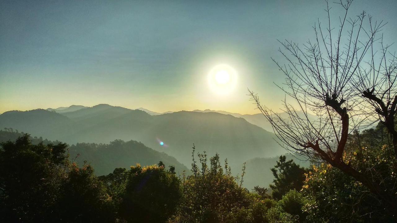 Vista Hostel Jeolikote, Nainital Patwa Dunga Zewnętrze zdjęcie