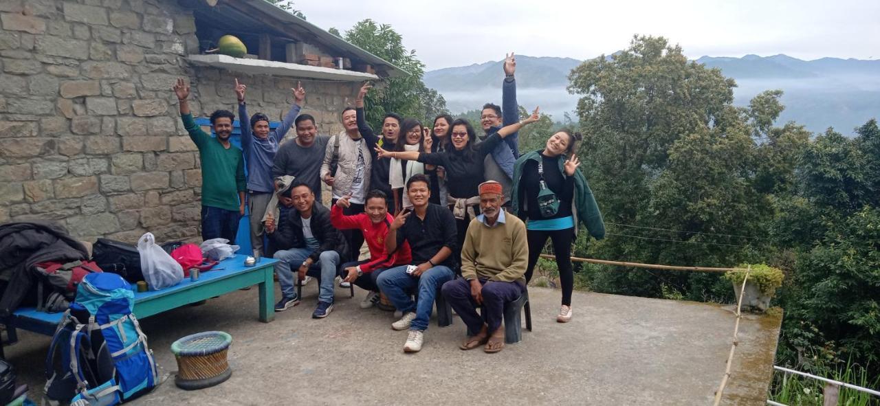 Vista Hostel Jeolikote, Nainital Patwa Dunga Zewnętrze zdjęcie