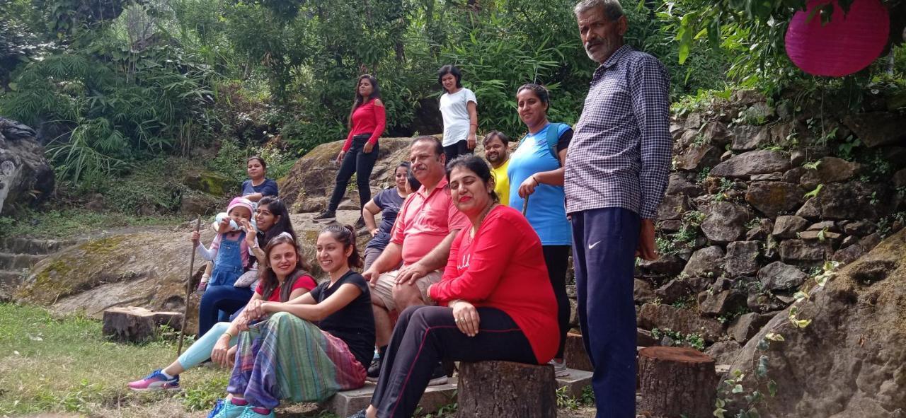 Vista Hostel Jeolikote, Nainital Patwa Dunga Zewnętrze zdjęcie
